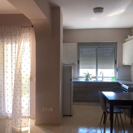 Center Apartment Wlora Zewnętrze zdjęcie