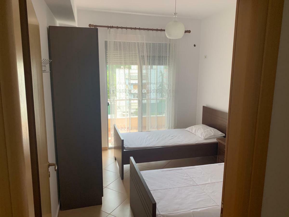 Center Apartment Wlora Zewnętrze zdjęcie
